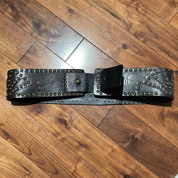 Michael Kors leather belt - Picture 3 of 4